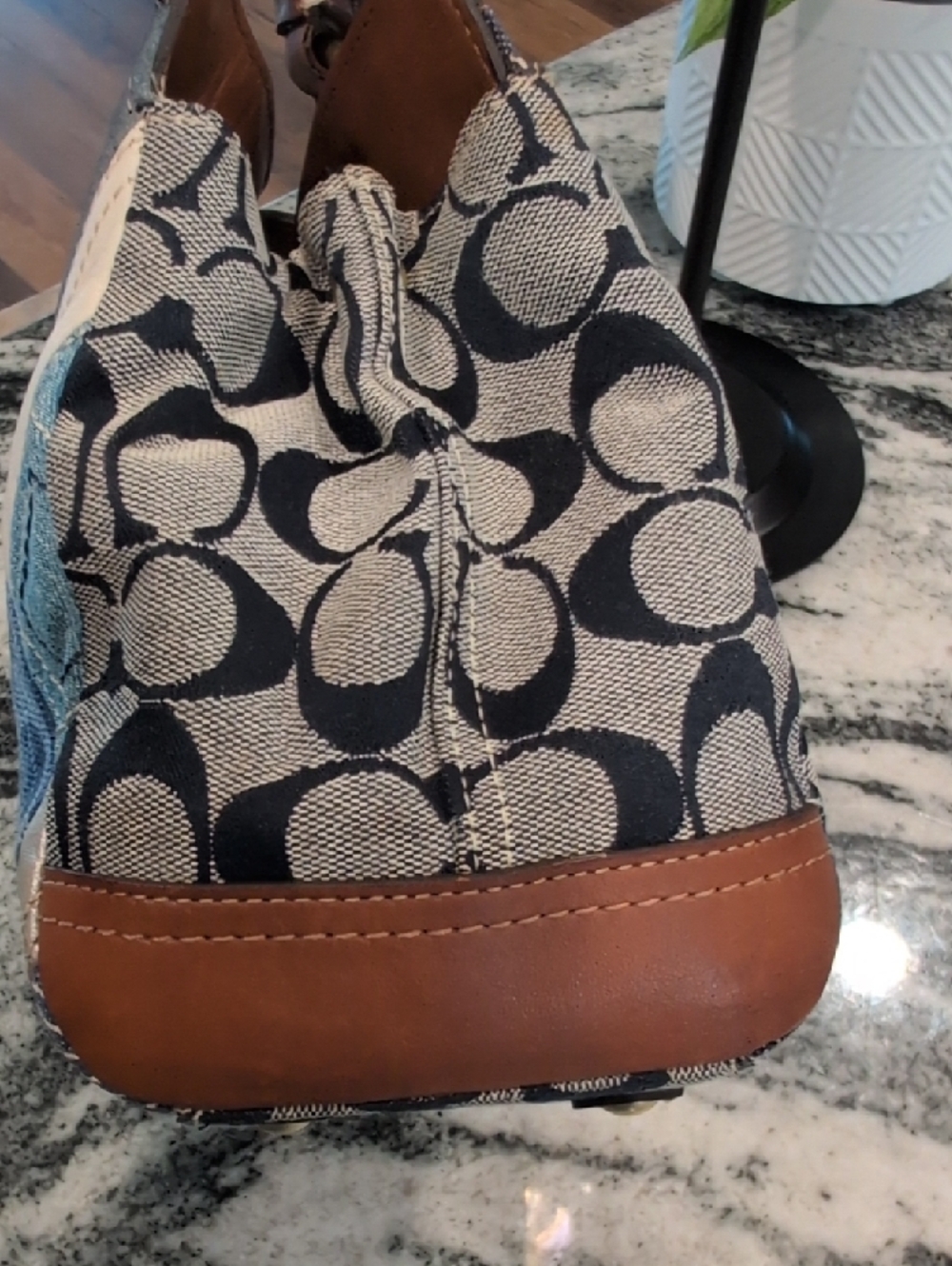 Coach VINTAGE Denim & Leather Patchwork Turnlock Bag w/Matching Wristlet - Picture 9 of 16